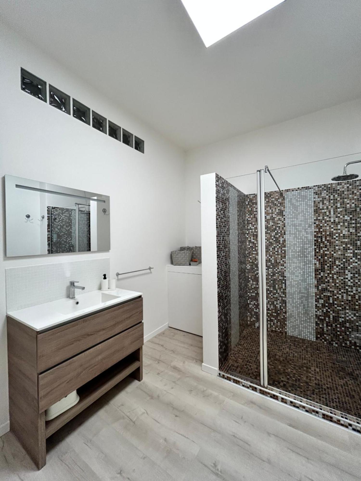 Tezone Seven Apartments ヴェローナ エクステリア 写真