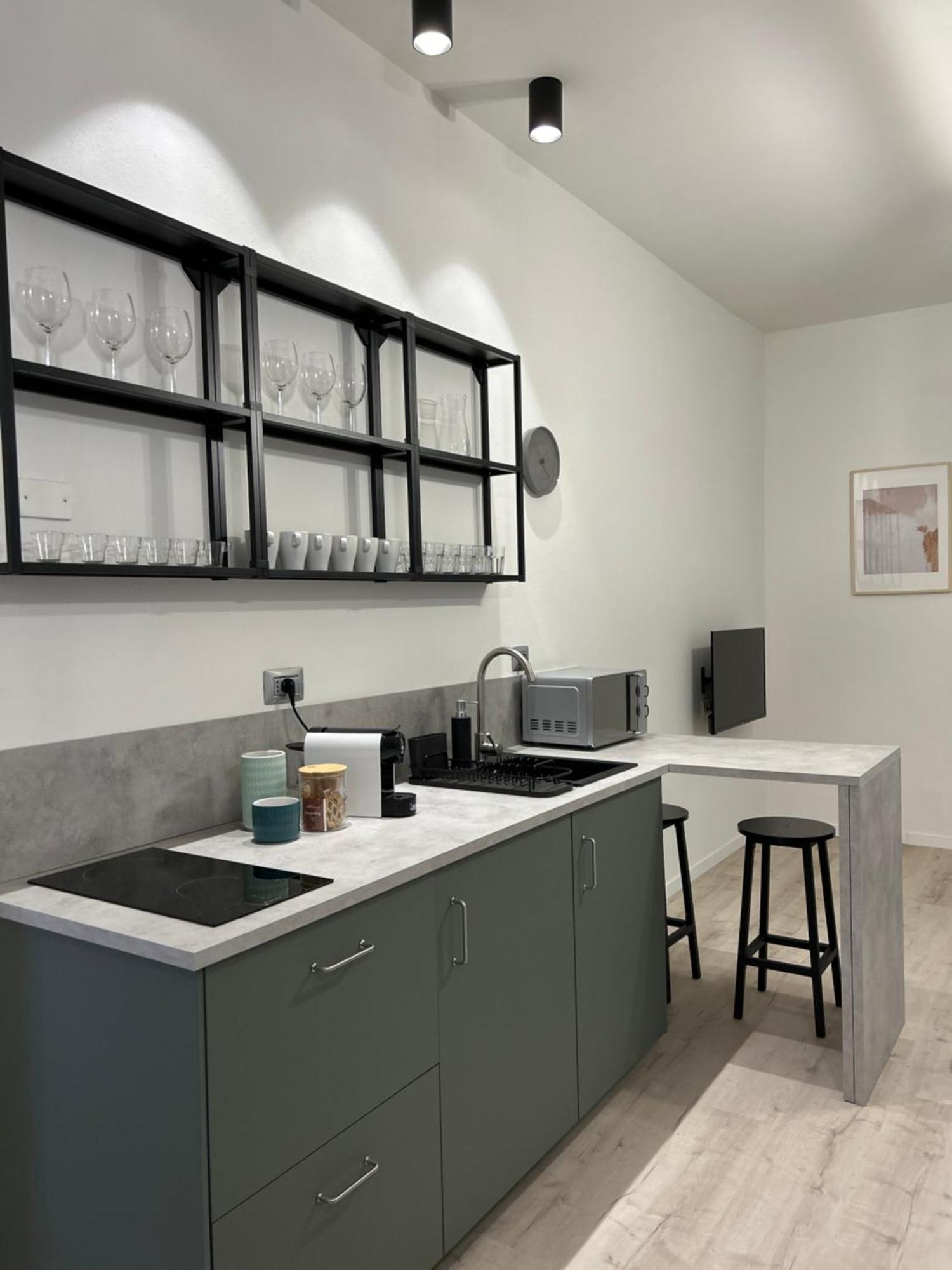 Tezone Seven Apartments ヴェローナ エクステリア 写真
